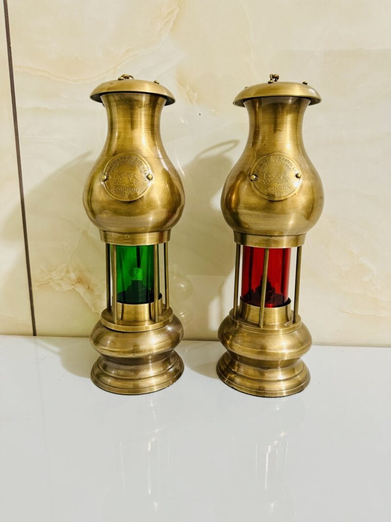 Pair Of Decorative Brass Oil Lamp In Red & Green Color For Home Decor